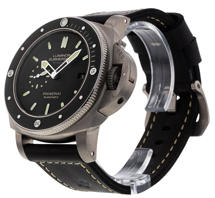 Panerai Luminor Submersible PAM00389 Image 2